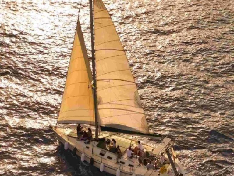 Alquiler de Bénéteau First 45 F5 - 4 cab. en Rhodes (Ciudad)