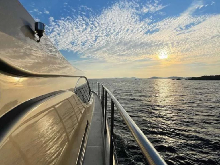 Alquiler de barcos Mykonos (Ciudad) barato de Leopard 24