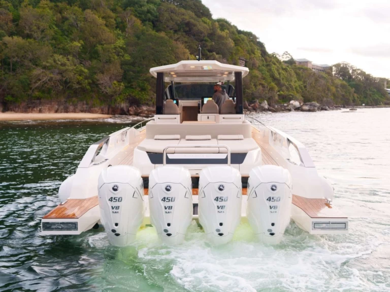 Capelli STRADIVARI 52 de alquiler a Marine de Sant'Ambrogio