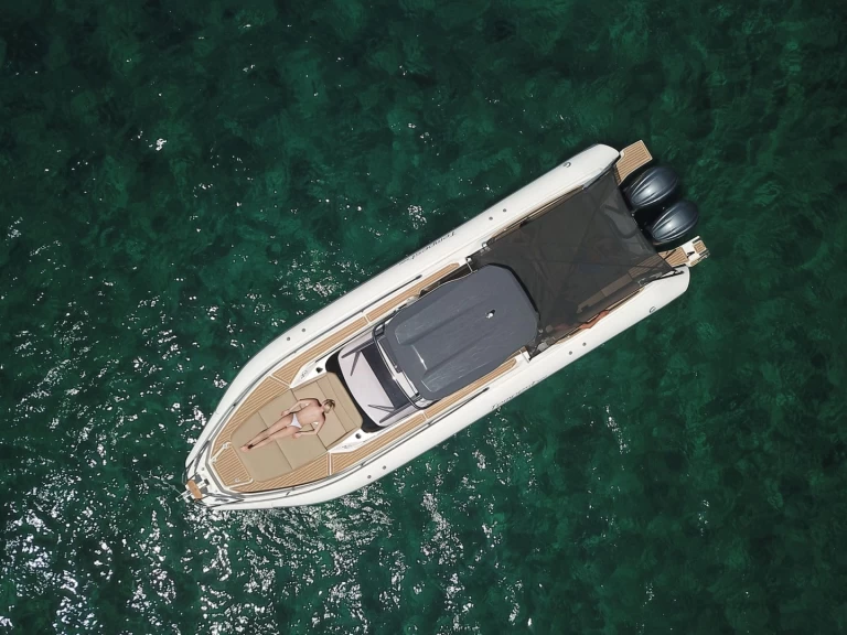 Alquiler de barcos Marine de Sant'Ambrogio barato de Tempest 1000 WA