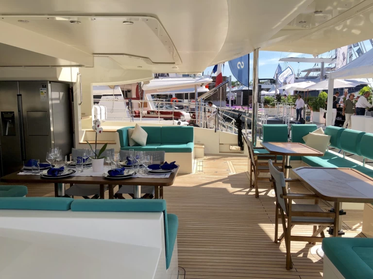 Alquiler de  Serenity 64 LUXE en Port d'Andratx