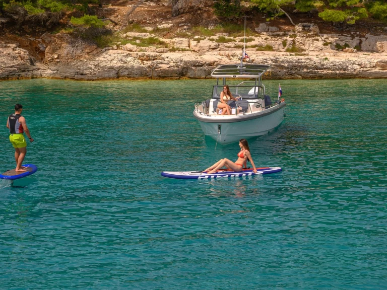 Alquiler de  Nimbus T9 en Trogir