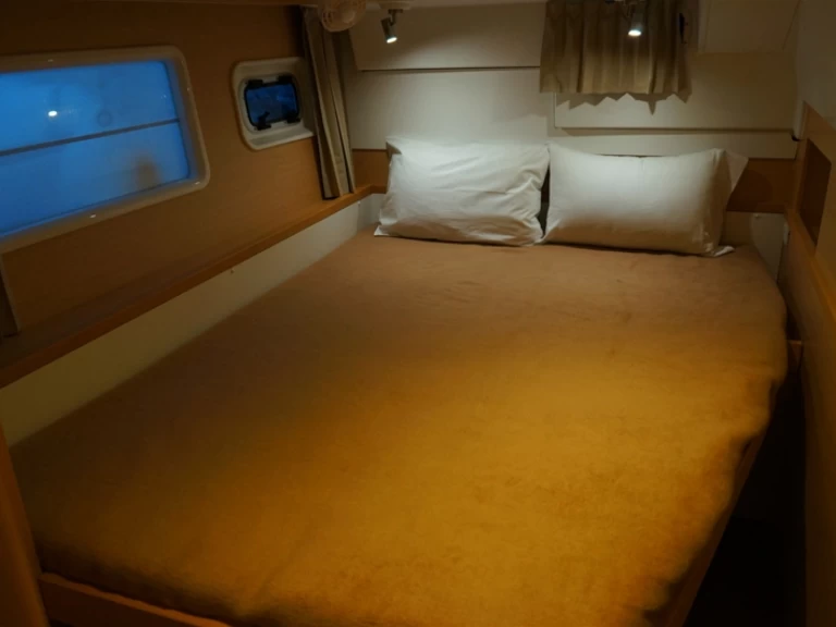 Alquiler Gouviá - Lagoon Lagoon 400 S2[G] en SamBoat