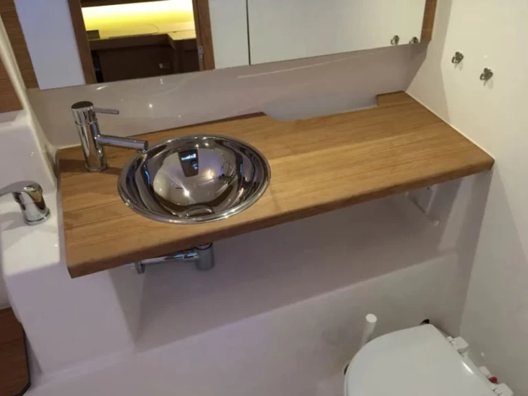 Alquiler de Velero, con o sin patrón Dufour Gouviá