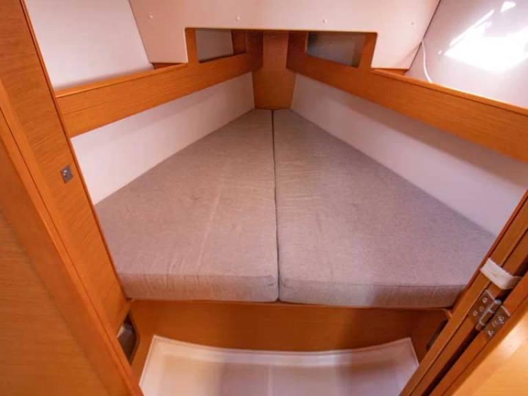 Alquiler Agía Effimía - Jeanneau Sun Odyssey 33i en SamBoat