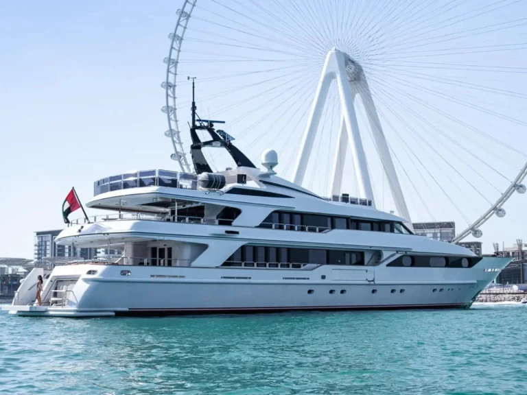 Benetti 164 de alquiler a Dubai Marina