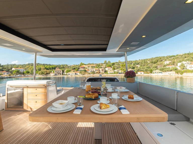 Alquiler Álimos - Aventura Aventura 50 - 4 + 1 cab. en SamBoat