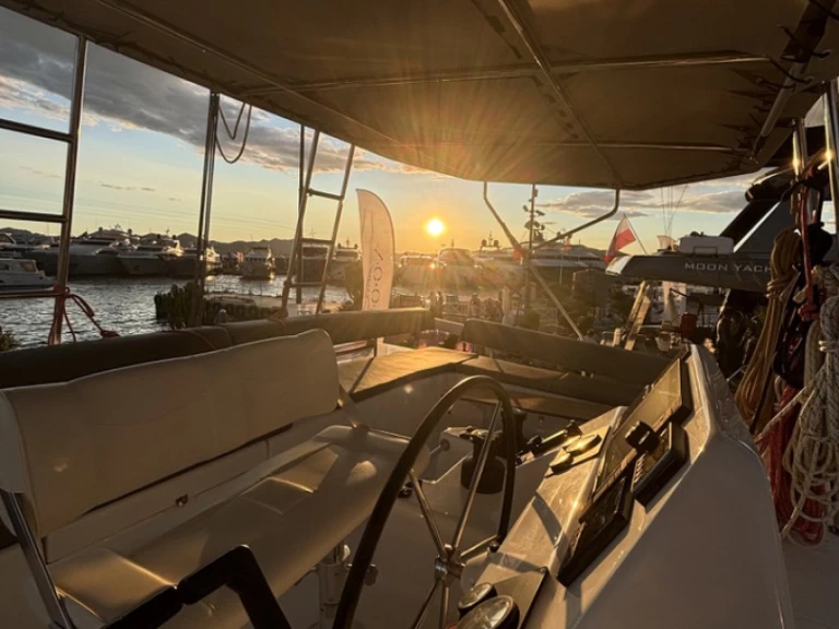 Alquiler Catamarán Dufour con o sin  título de navegación
