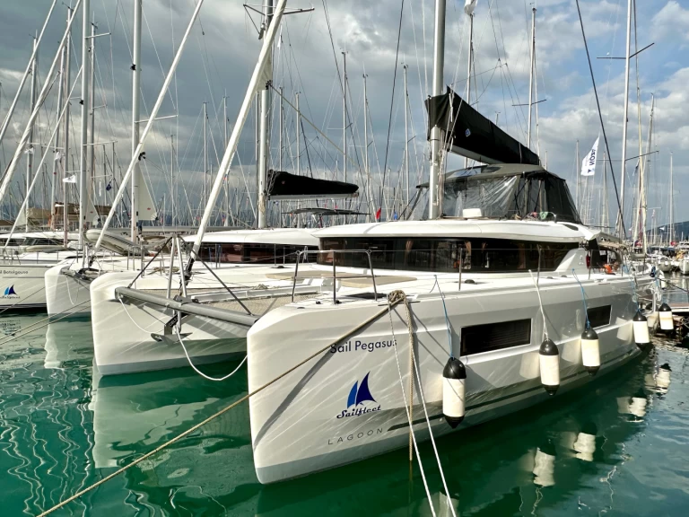 Catamarán para alquilar Fethiye al mejor precio