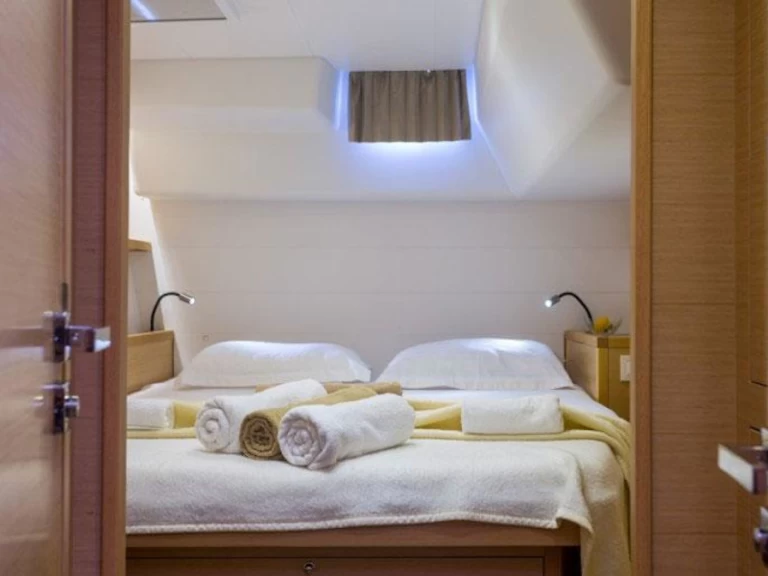 Alquiler de embarcaciones Lagoon Lagoon 450 F enVlychada en Samboat