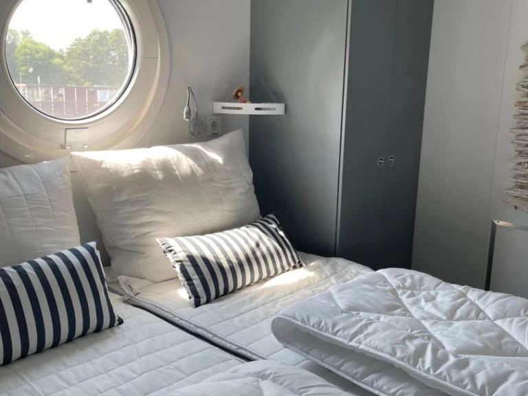 Alquiler de Casa flotante, con o sin patrón D13 Waren (Müritz)