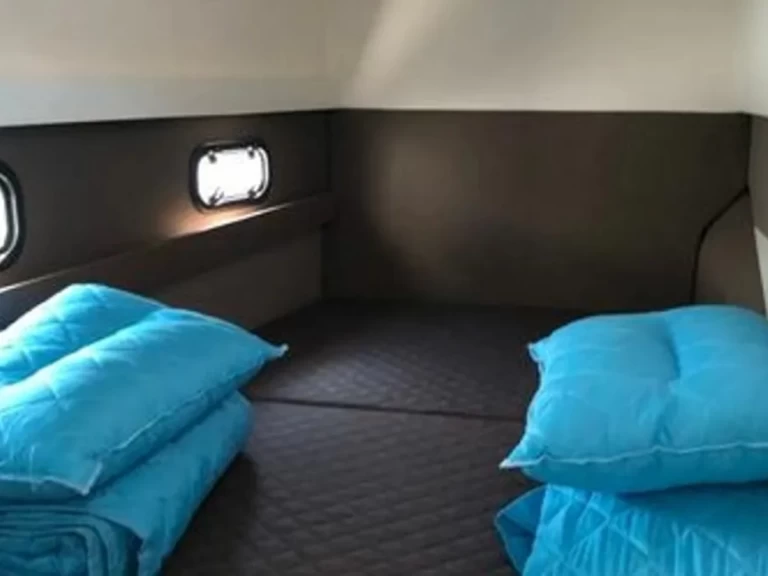 Alquiler de embarcaciones Bali Bali 4.1 enLefkáda en Samboat