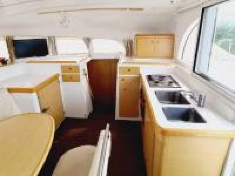 Alquiler de Catamarán, con o sin patrón Lagoon Palero