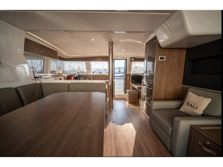 Alquiler Catamarán en Volos - Bali Bali 4.2
