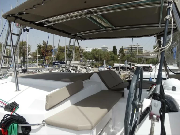 Alquiler Catamarán Bali con o sin  título de navegación