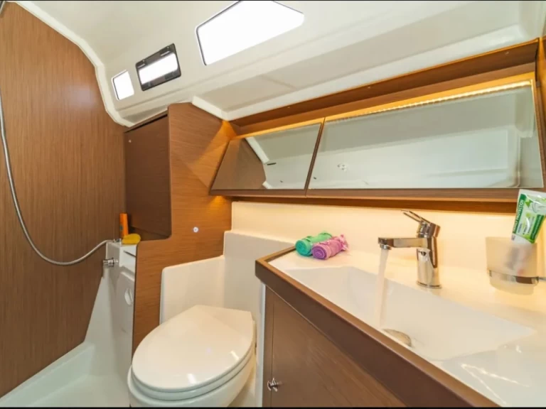 Alquiler Velero en Álimos - Bénéteau Oceanis 40.1