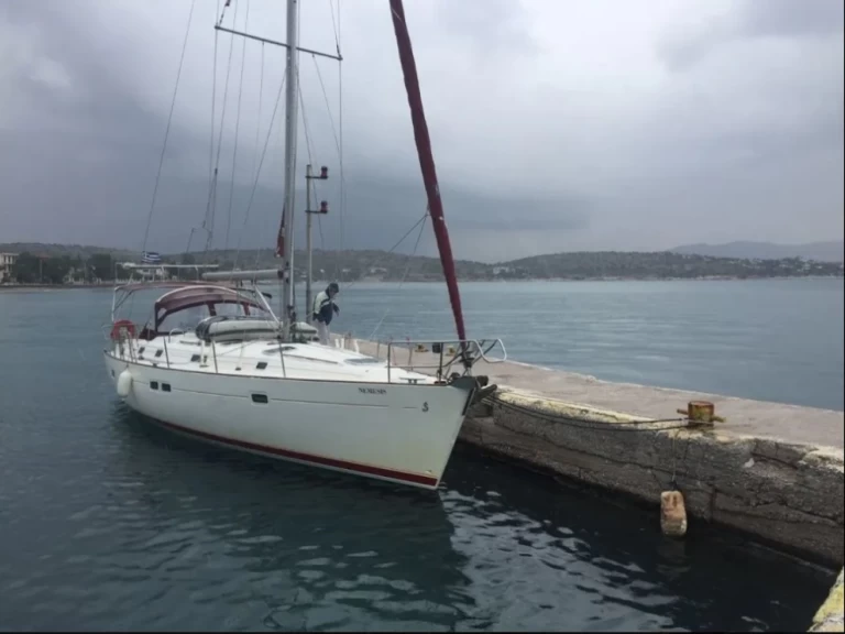 Bénéteau Oceanis 411 de alquiler a Álimos