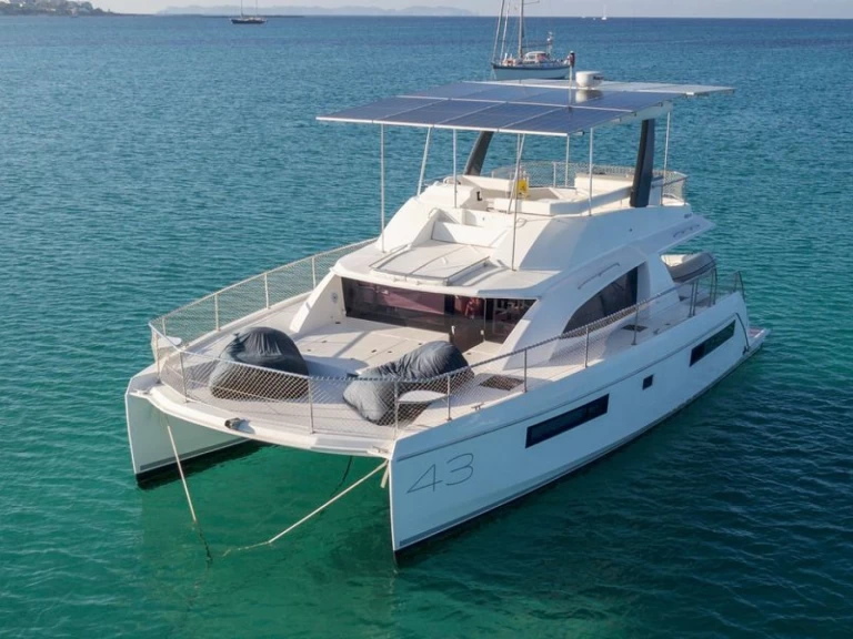 Alquiler de Leopard Leopard 43 Power Cat Full Equipe en Sant Antoni de Portmany