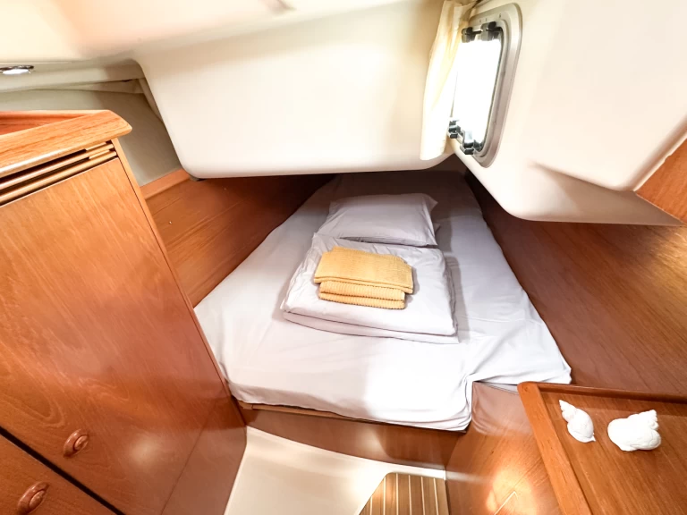 Alquiler Tivat - Jeanneau Sun Odyssey 40.3 en SamBoat