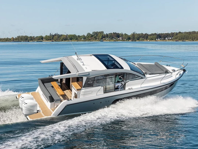 Alquiler de Lancha, con o sin patrón Sealine Biograd na Moru