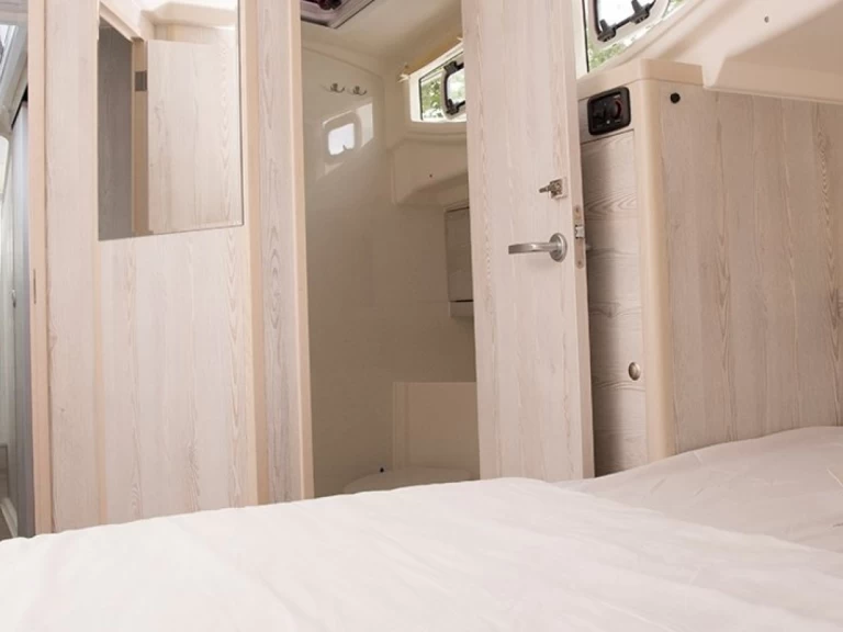 Casa flotante para alquilar Hesse al mejor precio