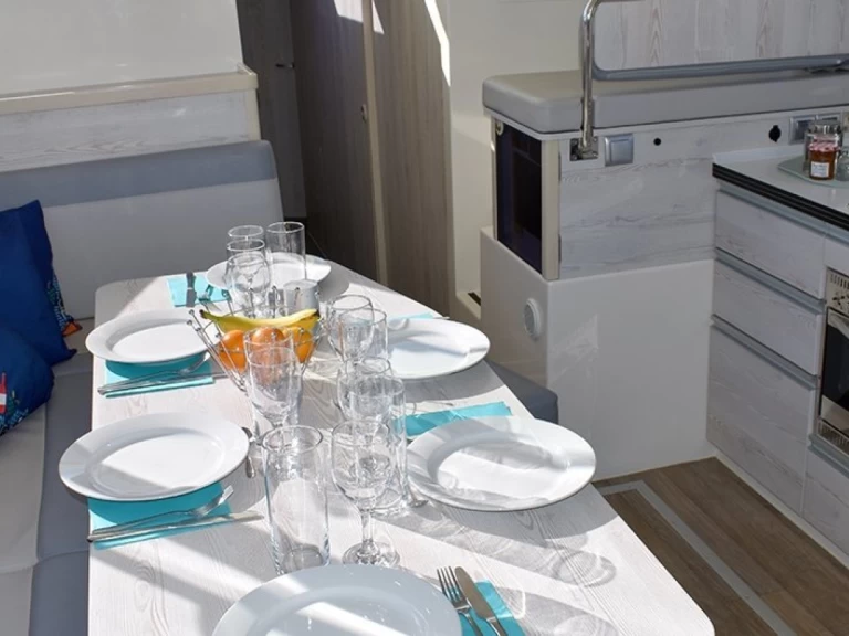 Alquiler Casa flotante Premier con o sin  título de navegación