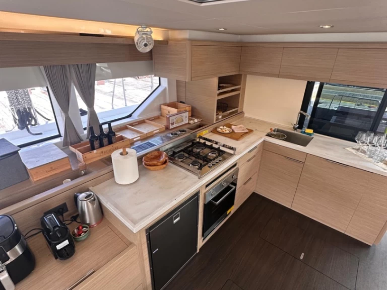 Alquiler de Lagoon Lagoon 55 en Le Marin