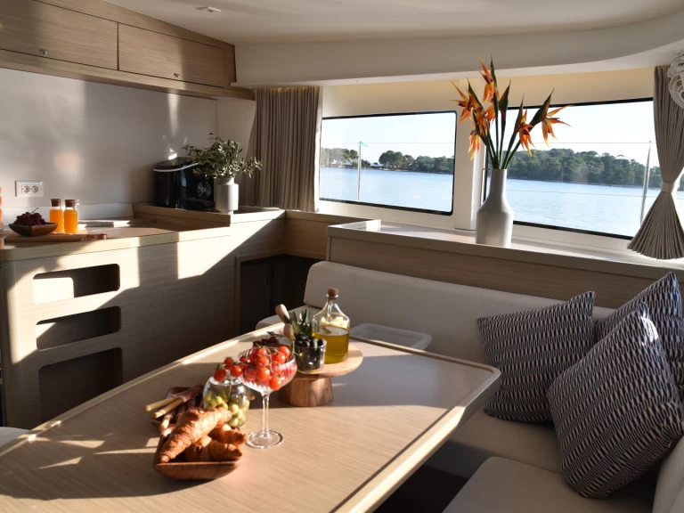 Alquiler de embarcaciones Lagoon Lagoon 42 enSplit en Samboat