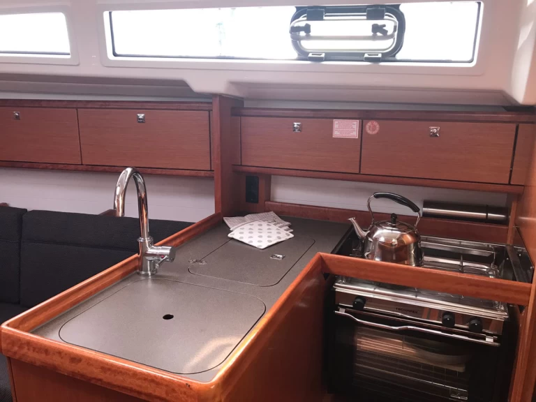 Alquiler Velero Bavaria con o sin  título de navegación