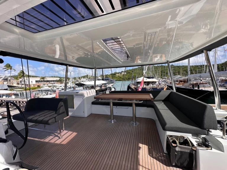 Alquiler Catamarán en Isla Antigua - Lagoon Lagoon 55