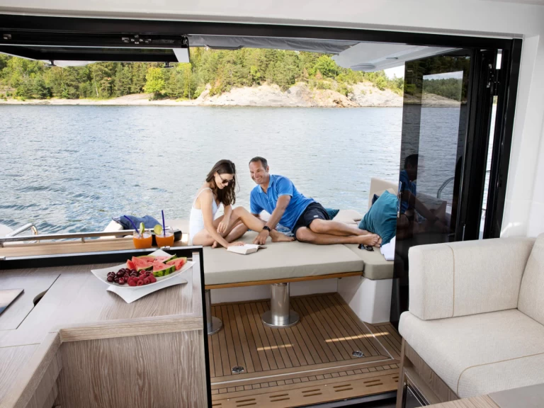 Alquiler de Sealine Sealine C390 en Biograd na Moru