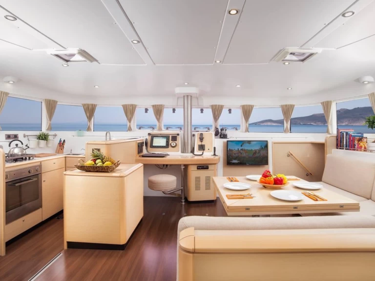 Alquiler de barcos Lávrio barato de Lagoon 500