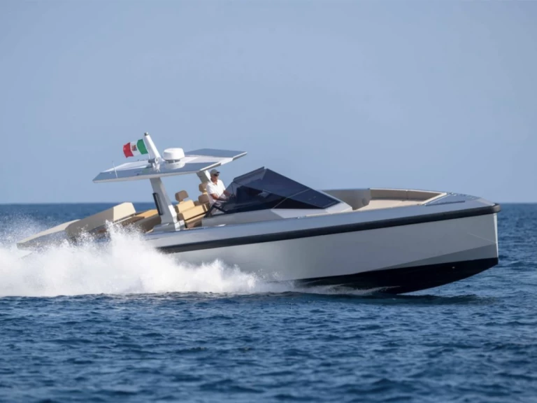 Alquiler de embarcaciones WALLY YACHTS 48 enPort de Saint Tropez en Samboat