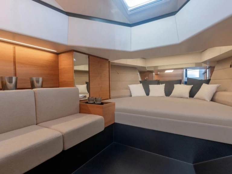 Lancha para alquilar Port de Saint Tropez al mejor precio