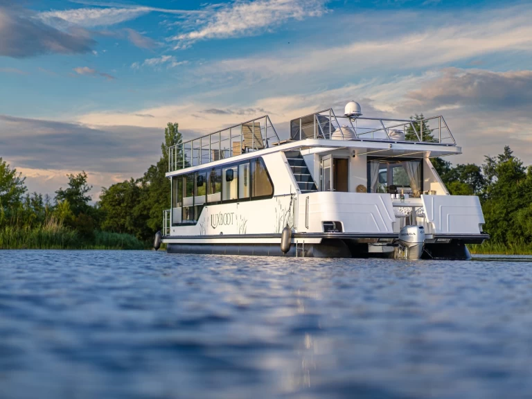 Alquiler de Luxboot Luxboot - BT02 en Templin