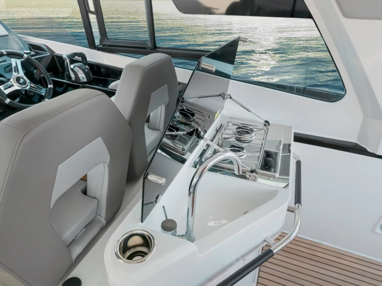 Alquiler de barcos Barcelona barato de Gran Turismo 32 OB