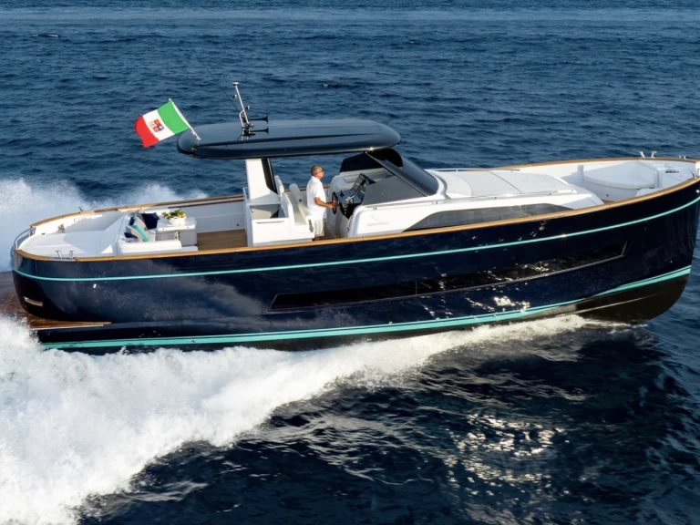 Lancha para alquilar Port de Saint Tropez al mejor precio