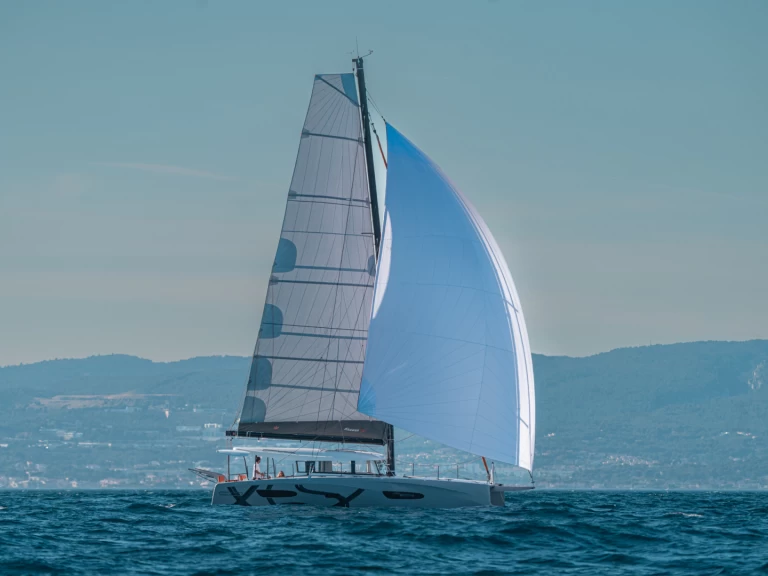 Alquiler Álimos - Excess Excess 13 - 4 + 1 cab. en SamBoat