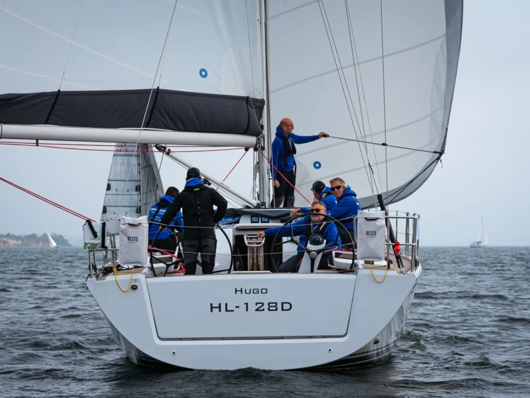 Velero para alquilar Pula al mejor precio