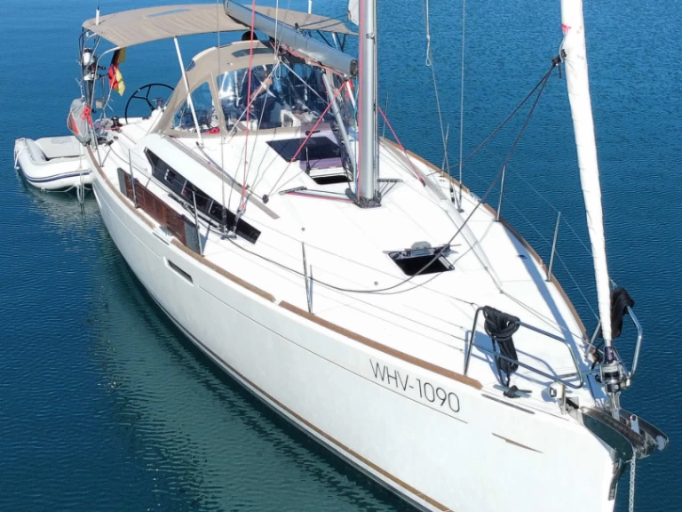 Alquiler Pula - Jeanneau Sun Odyssey 389 en SamBoat