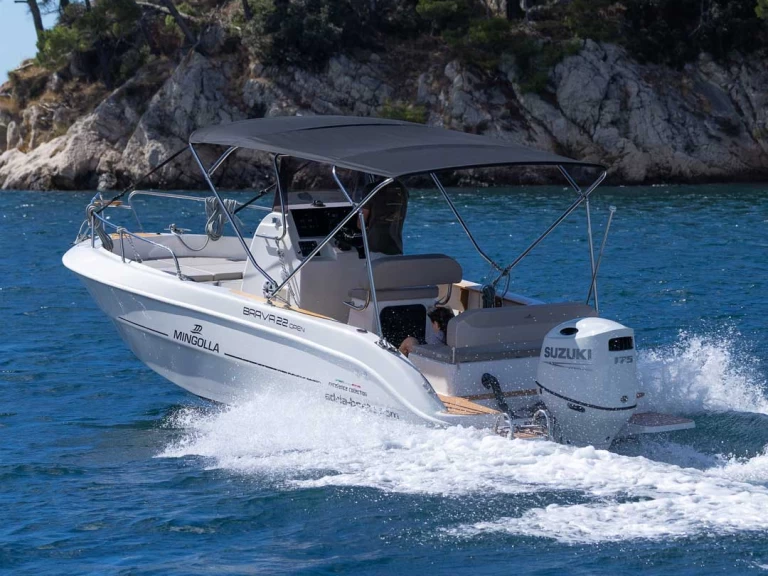 Alquiler de Lancha, con o sin patrón Mingolla Šibenik