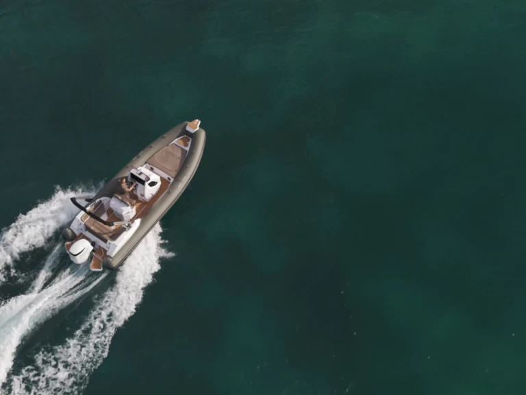 Italboats Predator 700 T de alquiler a Šibenik