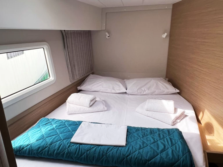 Alquiler de barcos Álimos barato de Lagoon 42