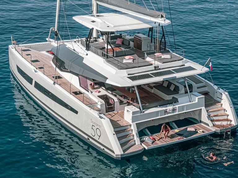 Alquiler de Fountaine Pajot Samana 59 en Palermo