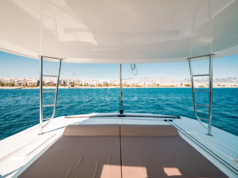 Alquiler de Lagoon Lagoon 46 en Álimos