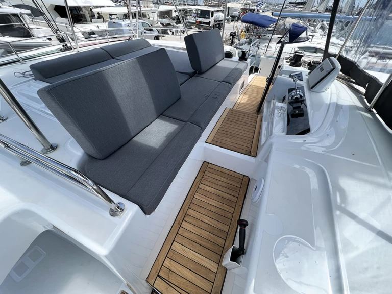 Alquiler de embarcaciones Lagoon Lagoon 46 enÁlimos en Samboat