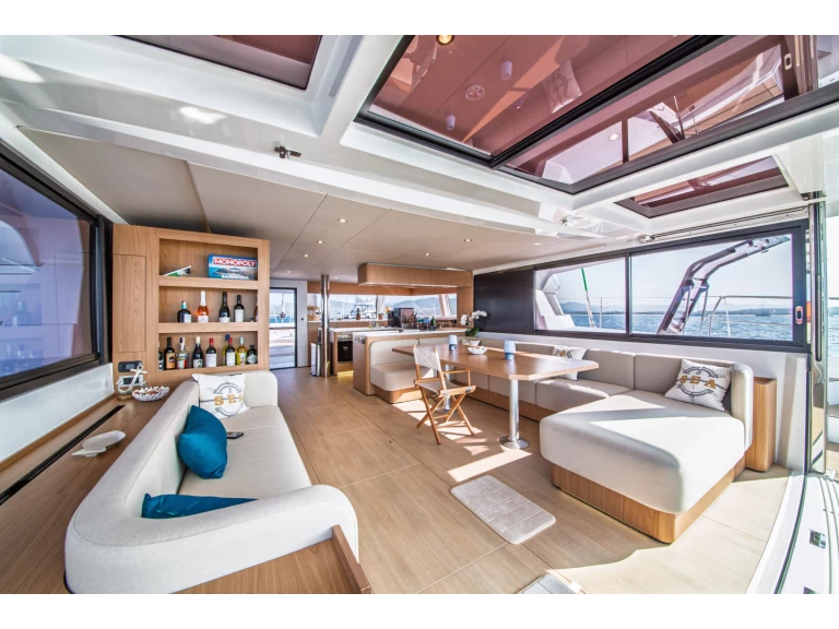 Alquiler Catamarán Bali con o sin  título de navegación