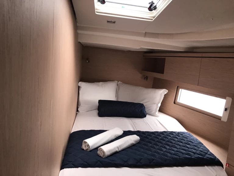 Alquiler de barcos Castiglioncello barato de Oceanis 51.1