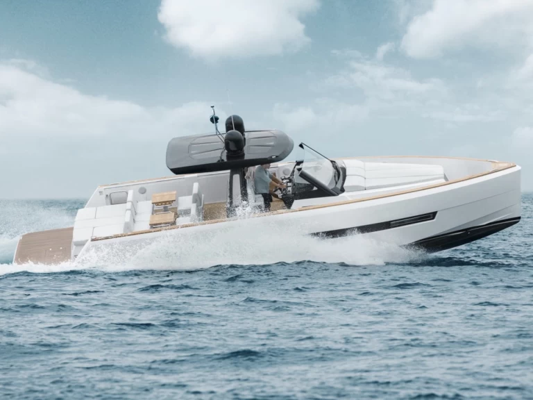 Alquiler de Lancha, con o sin patrón Fjord Port de Saint Tropez