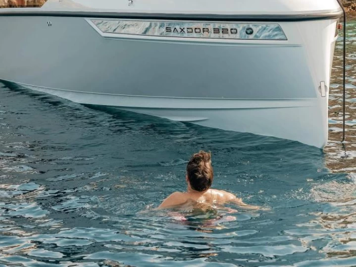 Alquiler Lancha Saxdor con o sin  título de navegación